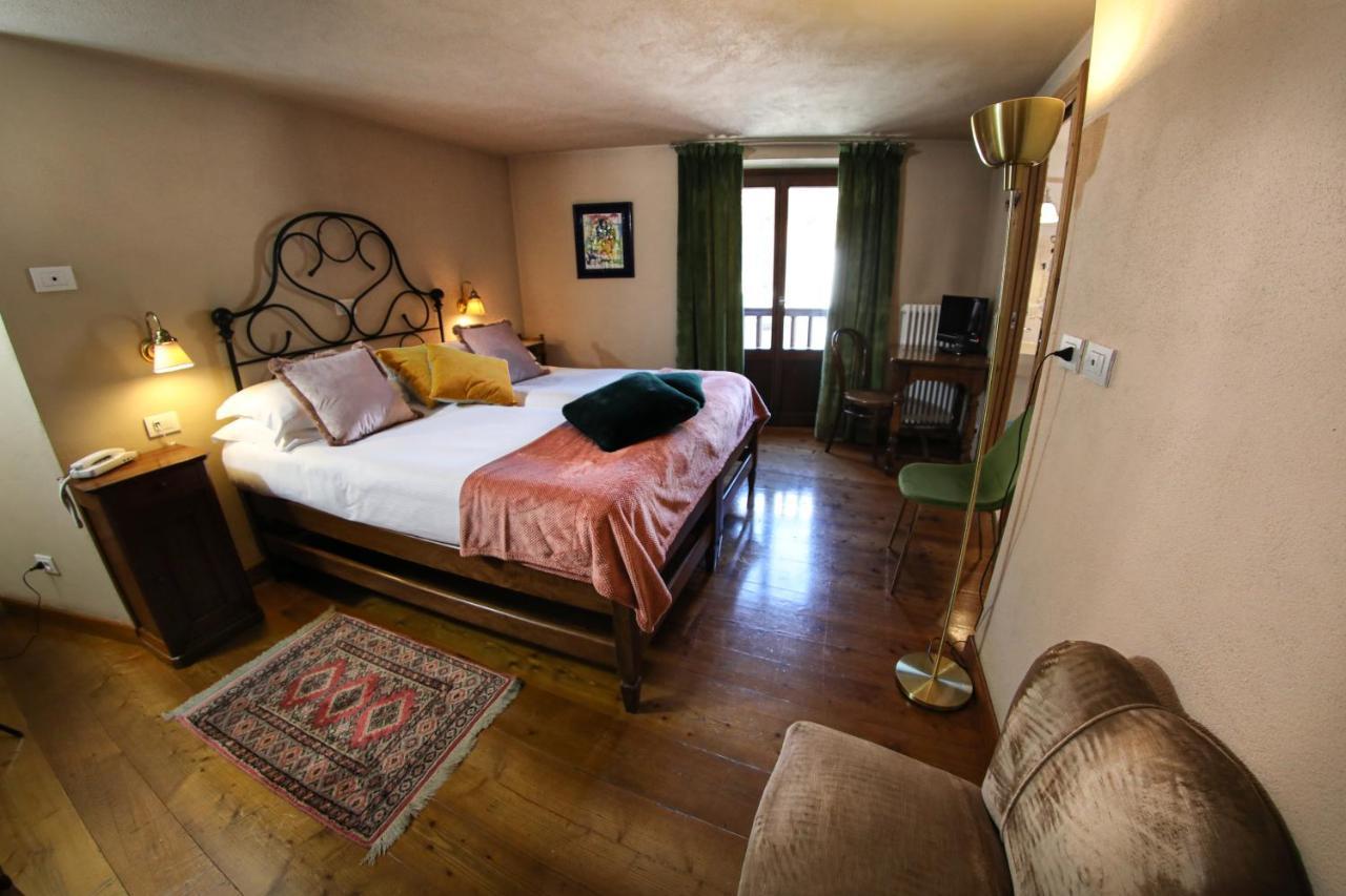 Art Hotel Grandes Murailles Valtournenche Bagian luar foto