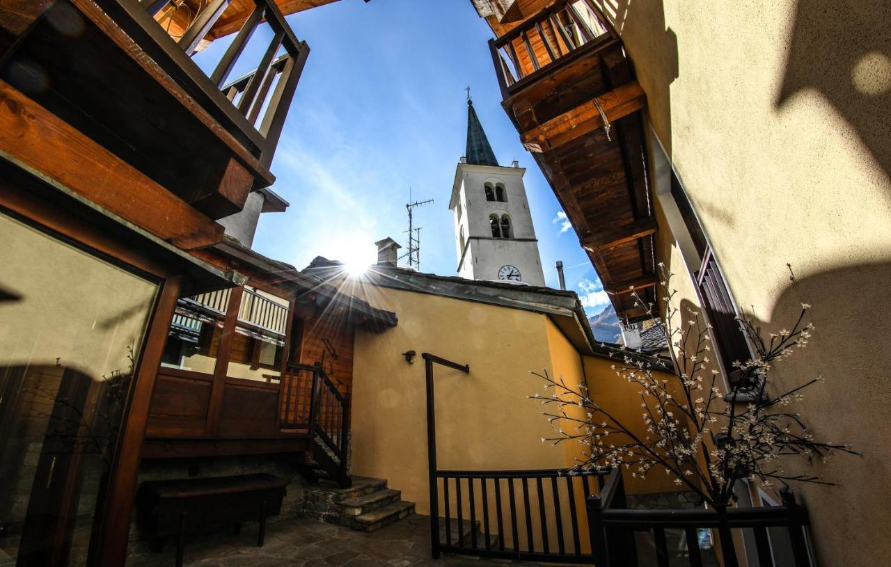 Art Hotel Grandes Murailles Valtournenche Bagian luar foto