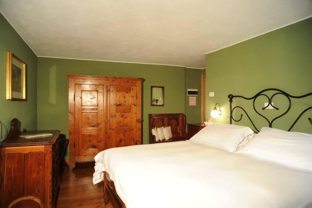 Art Hotel Grandes Murailles Valtournenche Bagian luar foto